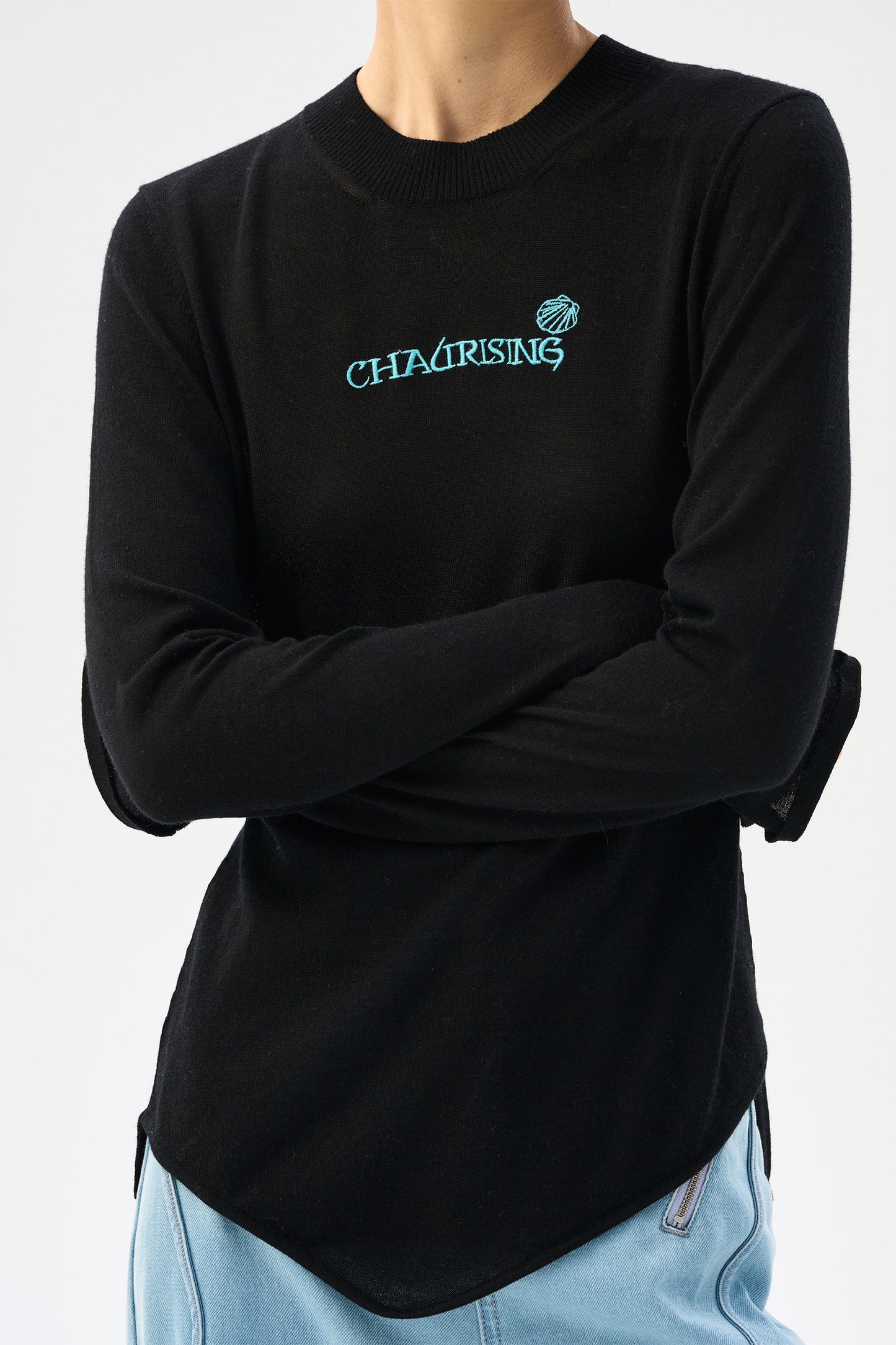Logo embroidered wool base sweater