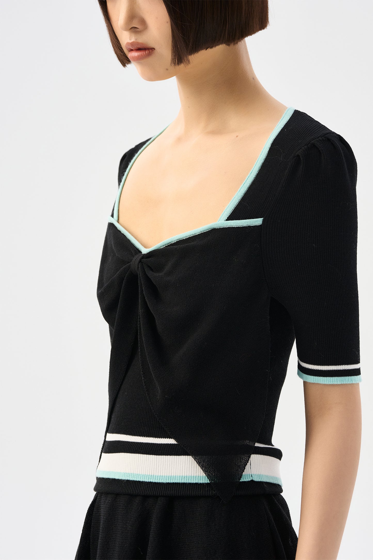 Bow Knot Edge Knitted Shirt