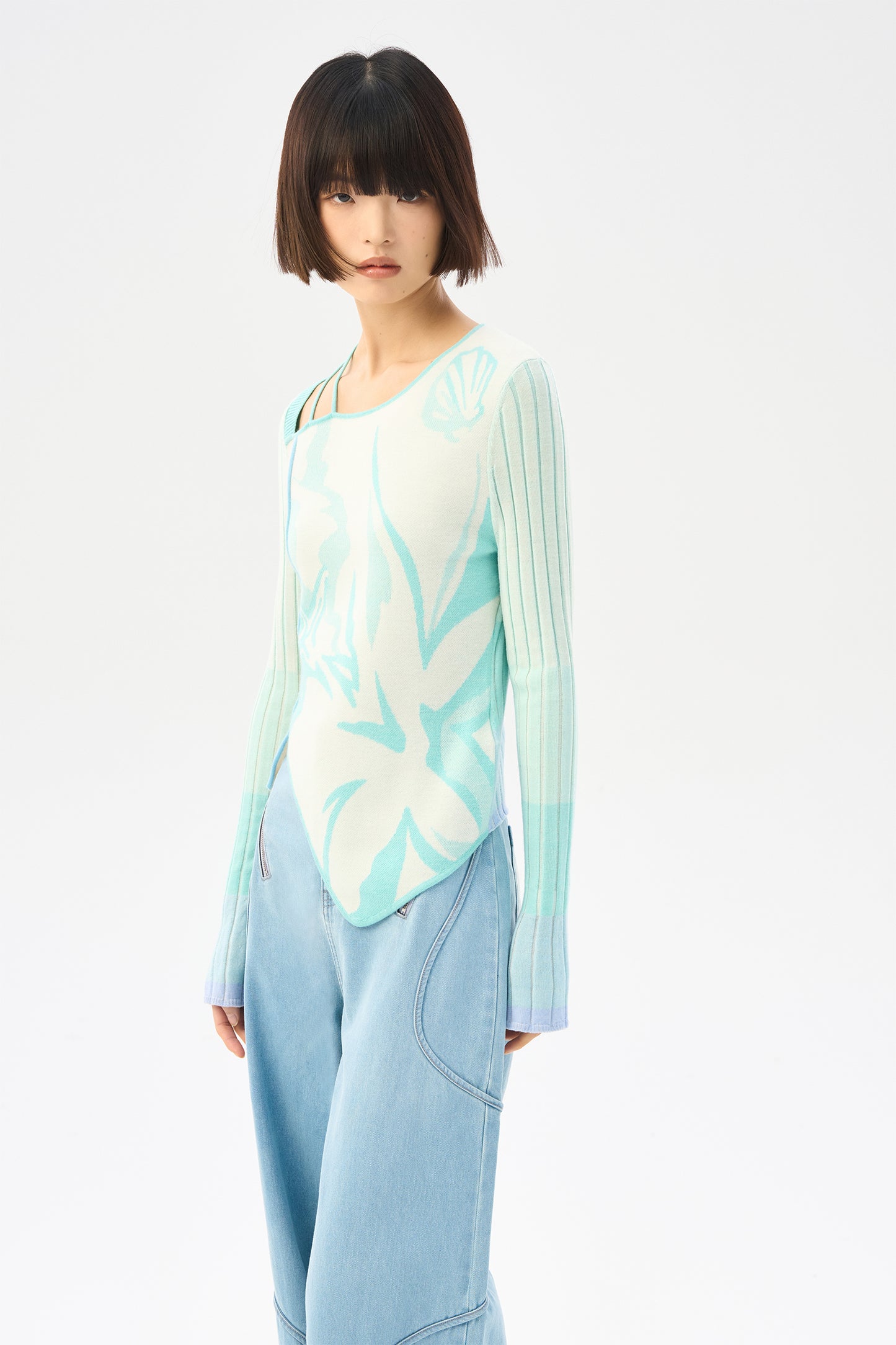 Ocean patterned Chinese wool bottom sweater
