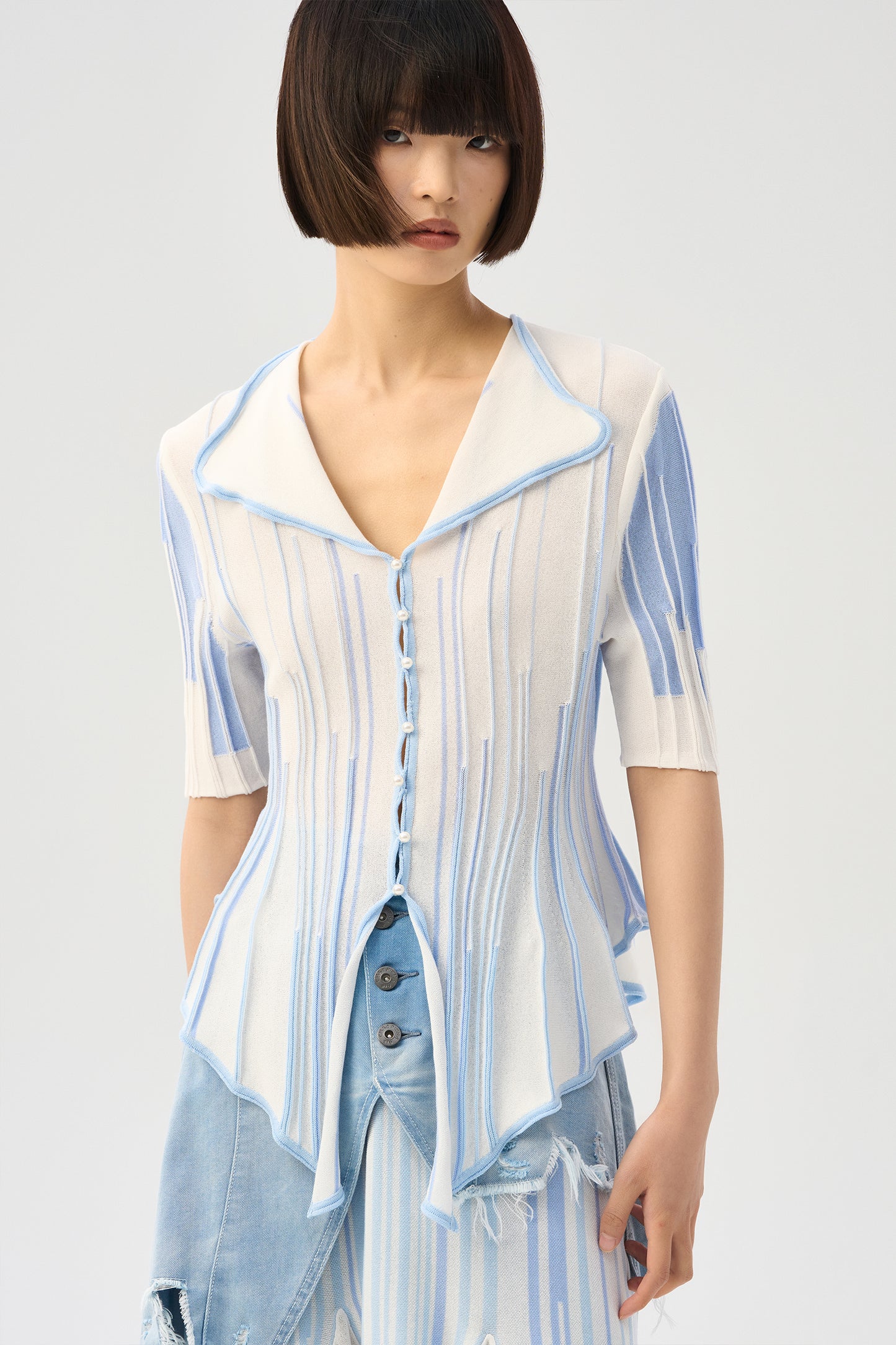 Pearl fish tail hem knitted sweater